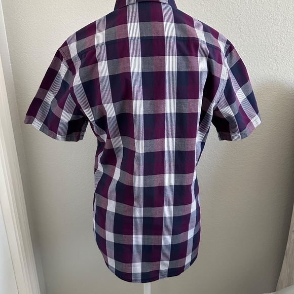 SLVDR Mens Short Sleeve Button Down Shirt Size Small - Picture 2 of 4
